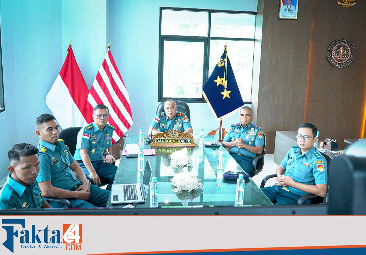 Komandan dan Tim Zl Kodaeral lX Ikuti Pengarahan Ketua Tim Pelaksana Reformasi Birokrasi TNI AL